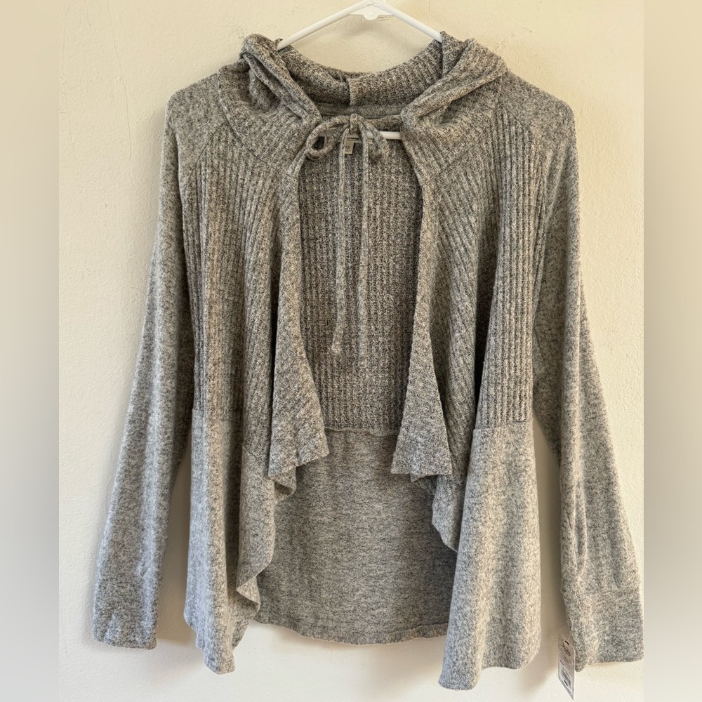 NWT Mudd xs grey hooded shrug